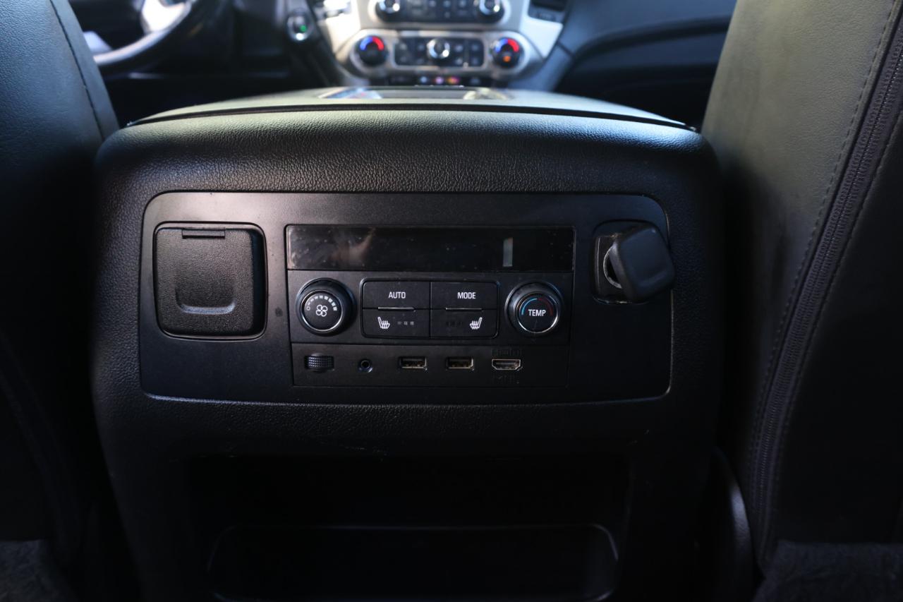 GMC Yukon XL Denali 4WD 2017