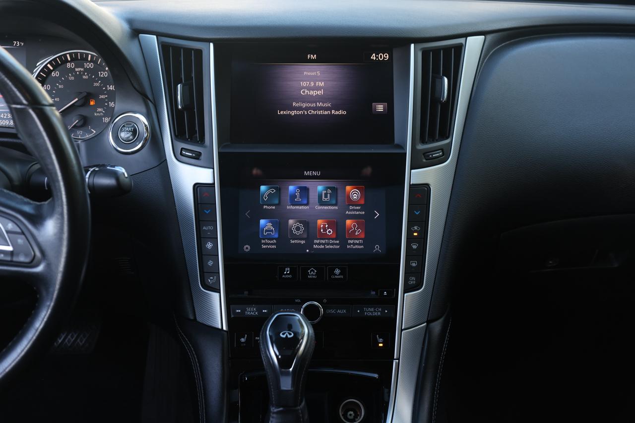 Infiniti Q50 3.0t LUXE 2021