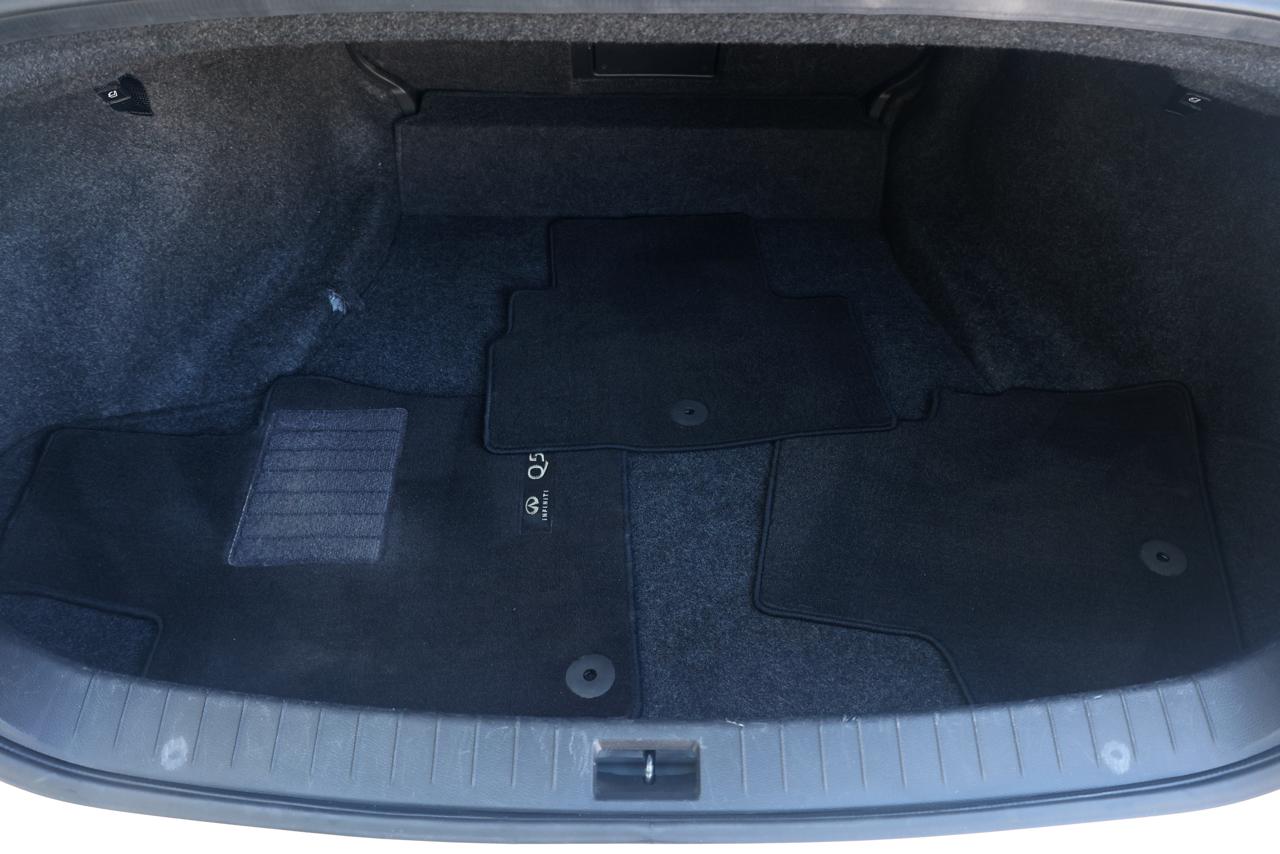 Infiniti Q50 3.0t LUXE 2021