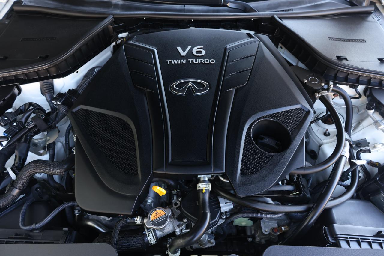 Infiniti Q50 3.0t LUXE 2021