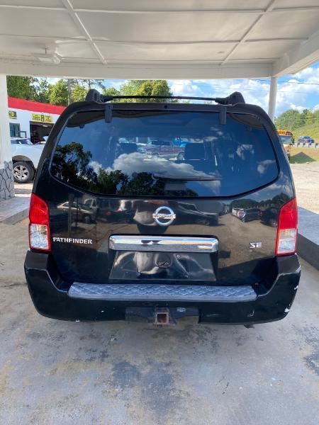 Nissan Pathfinder LE 2WD 2007