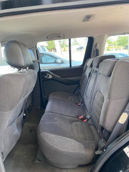Nissan Pathfinder LE 2WD 2007