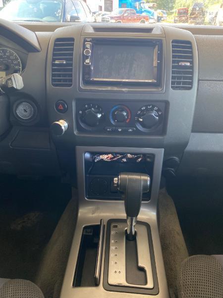 Nissan Pathfinder LE 2WD 2007