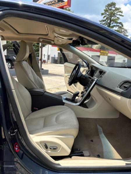 Volvo S60 T5 2013