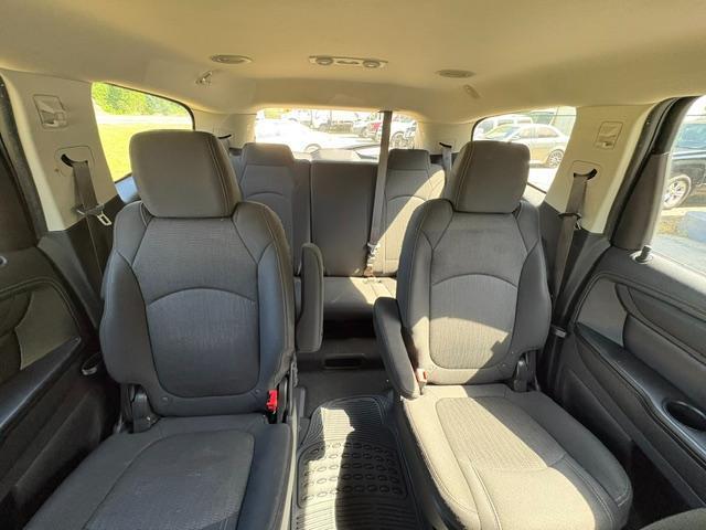 Chevrolet Traverse 1LT FWD 2015