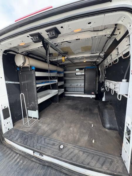 Ford Transit 250 Van Low Roof w/Sliding Pass. 130-in. WB 2016