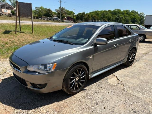 Mitsubishi Lancer ES 2013