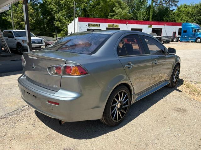 Mitsubishi Lancer ES 2013