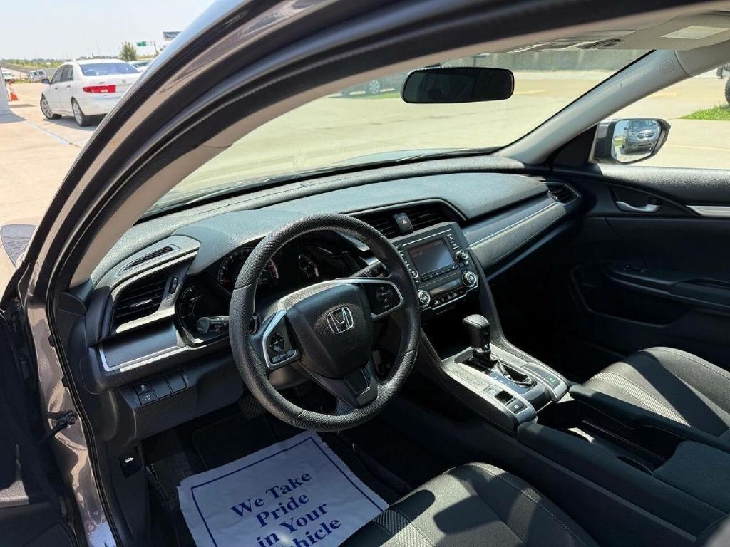 Honda Civic LX Sedan CVT 2016