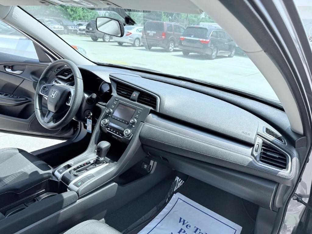 Honda Civic LX Sedan CVT 2016