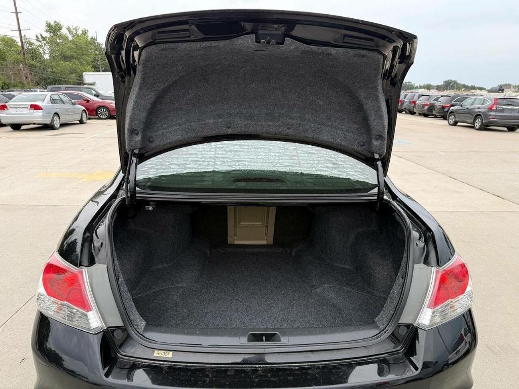 Honda Accord EX-L Sedan AT 2010