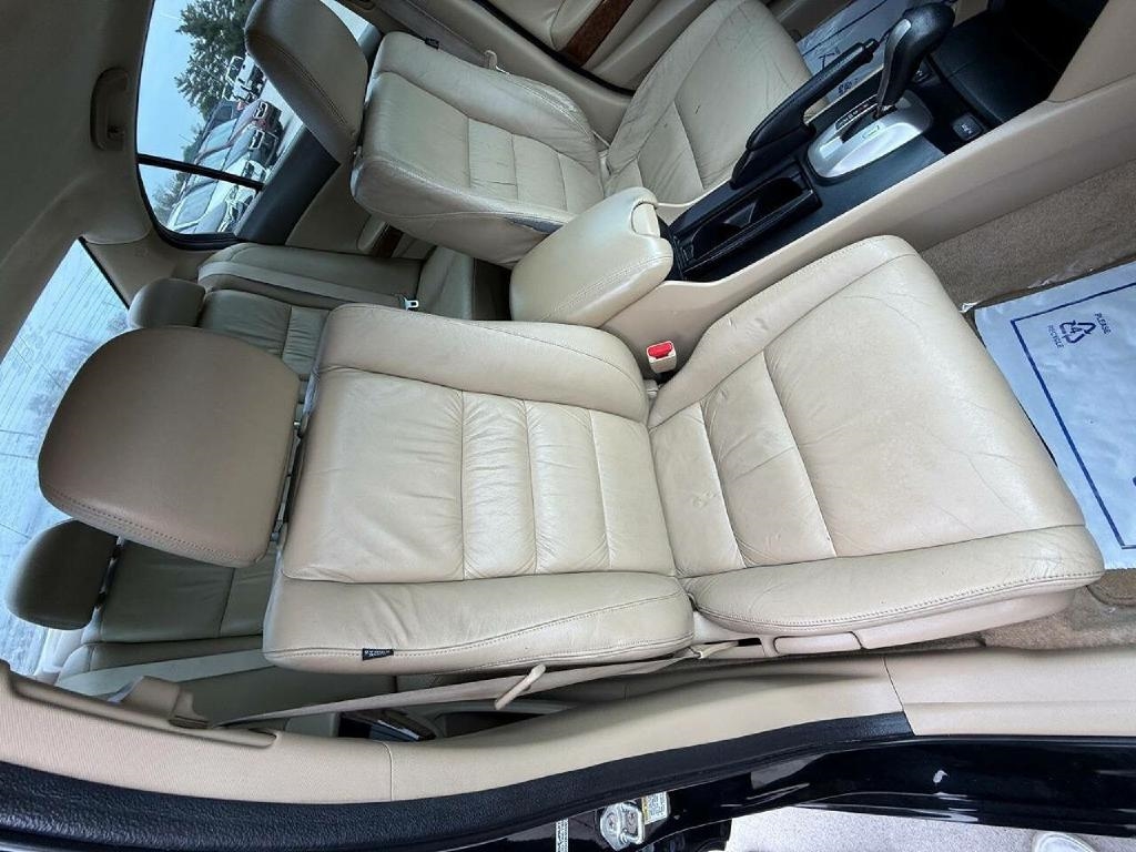 Honda Accord EX-L Sedan AT 2010