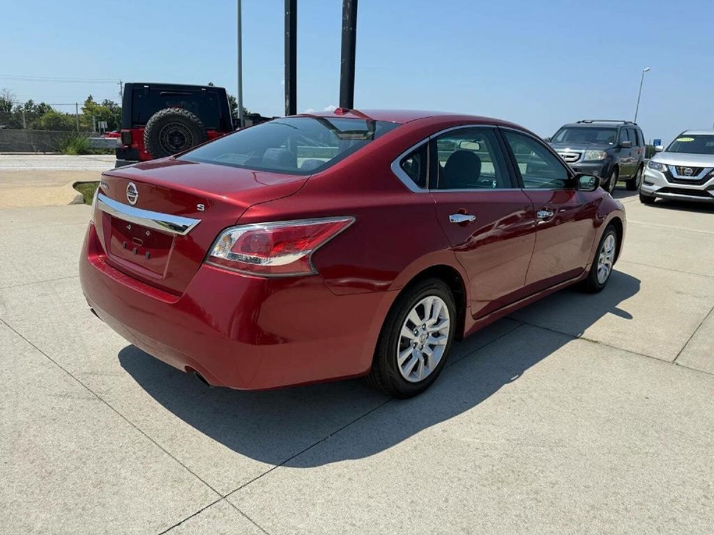 Nissan Altima 2.5 S 2015