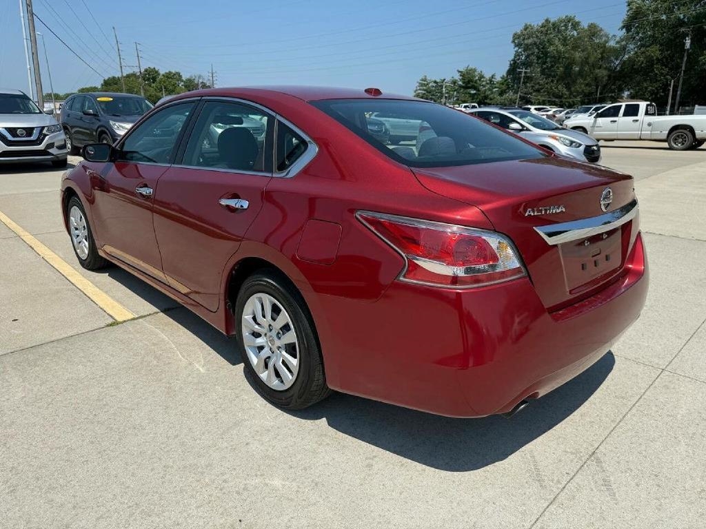 Nissan Altima 2.5 S 2015