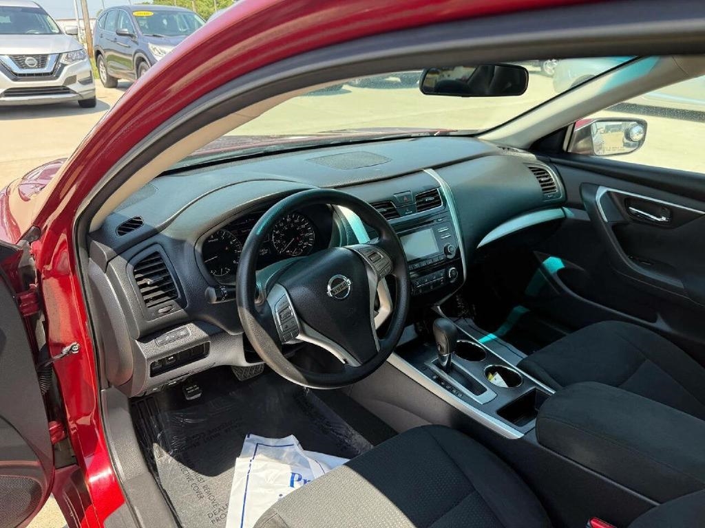 Nissan Altima 2.5 S 2015