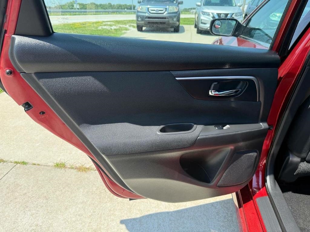 Nissan Altima 2.5 S 2015