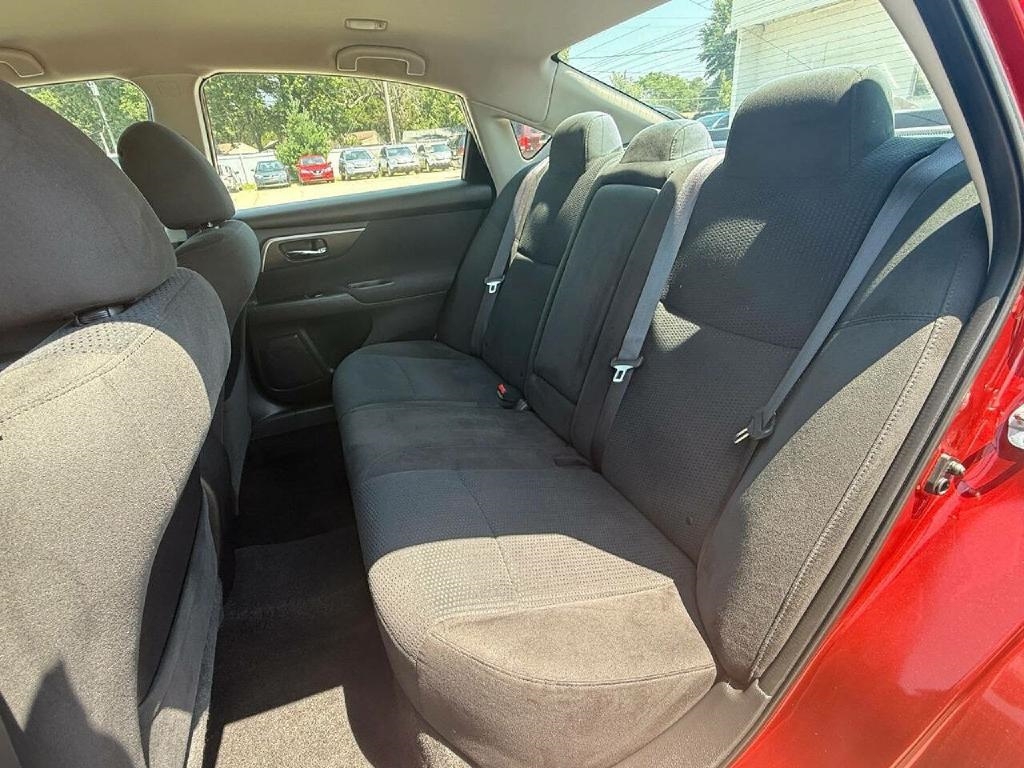 Nissan Altima 2.5 S 2015