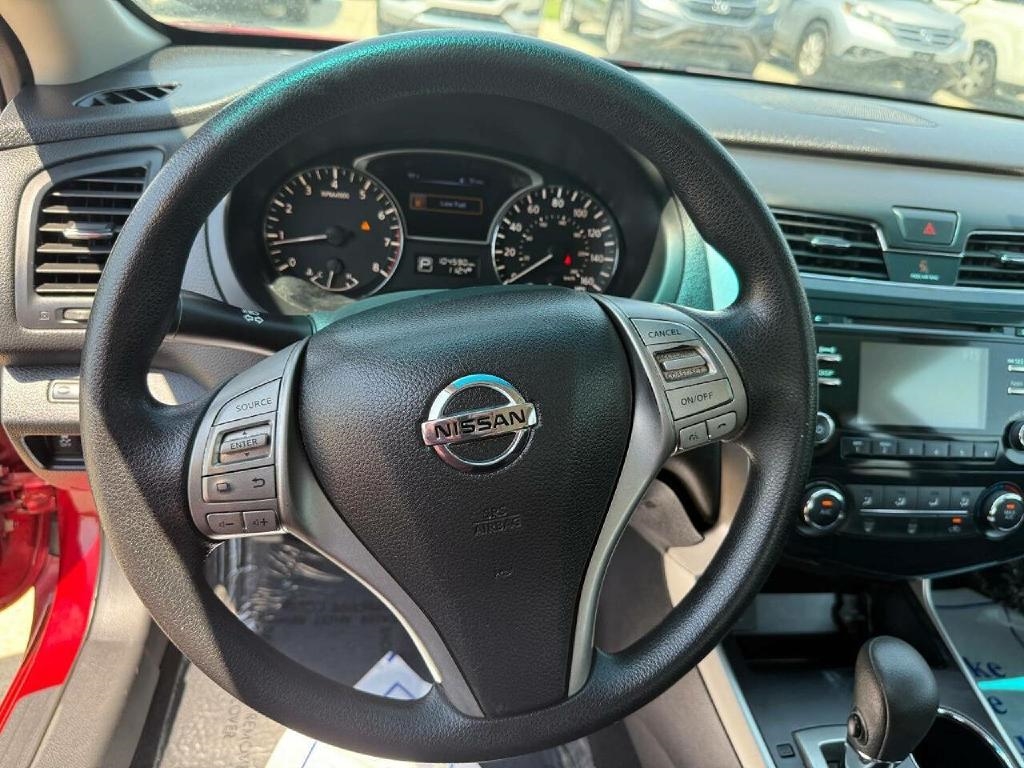 Nissan Altima 2.5 S 2015