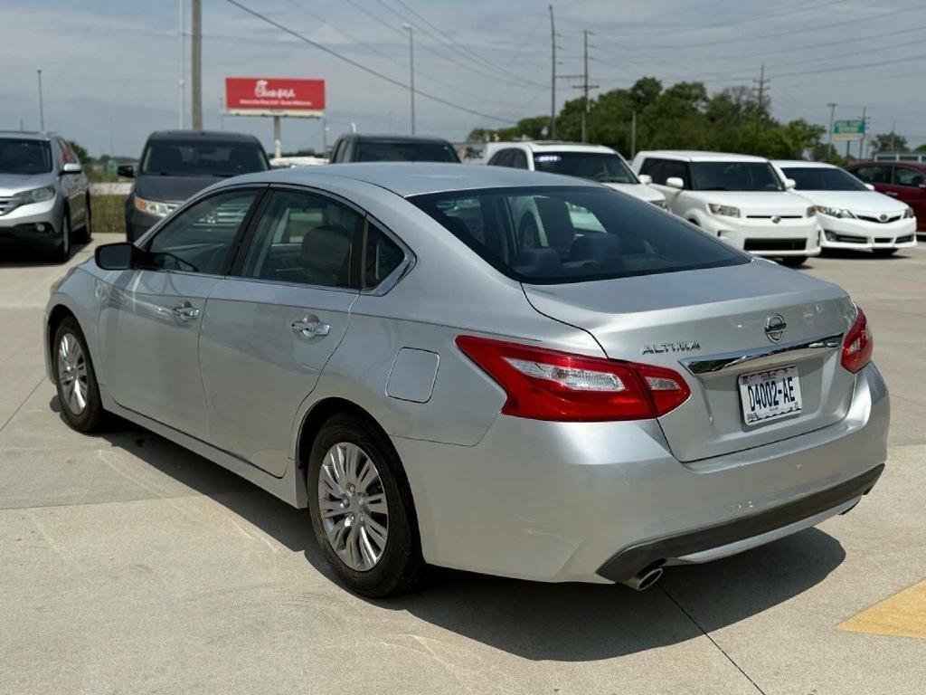 Nissan Altima 2.5 S 2016