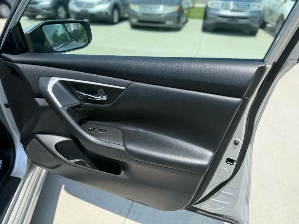 Nissan Altima 2.5 S 2016