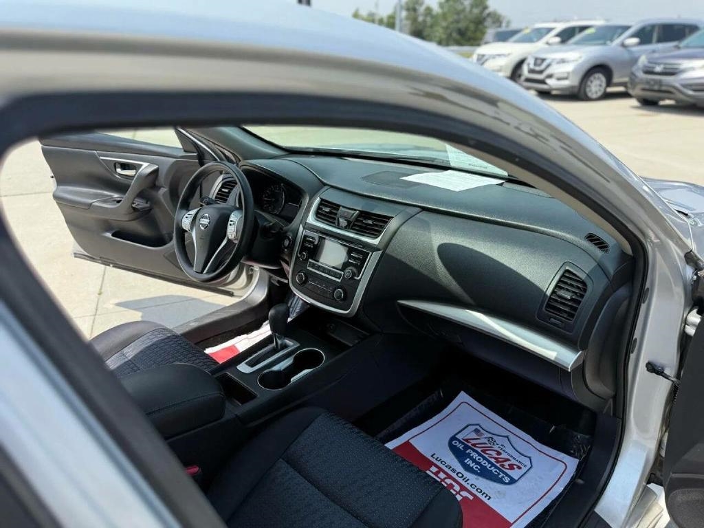 Nissan Altima 2.5 S 2016