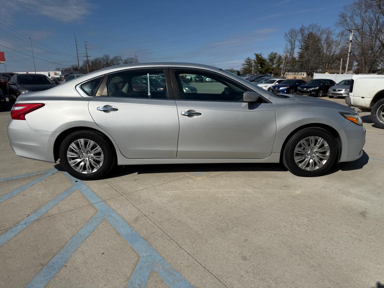 Nissan Altima 2.5 S 2016