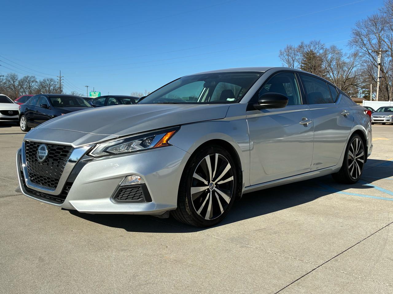 2020 Nissan Altima SR