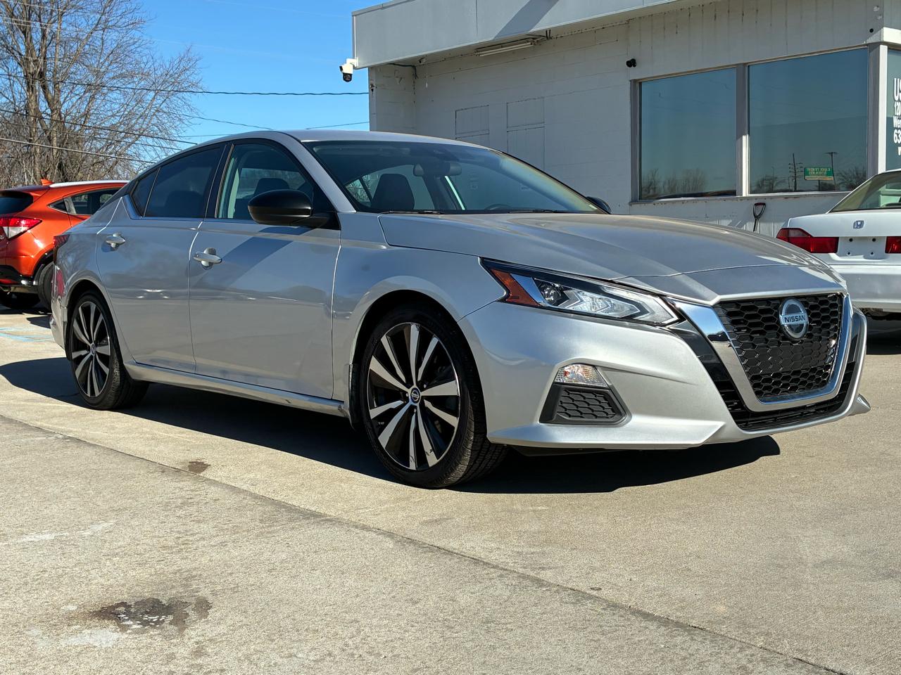 Nissan Altima 2.5 SR 2020