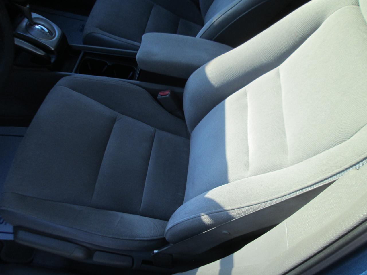 Honda Civic LX Sedan AT 2007