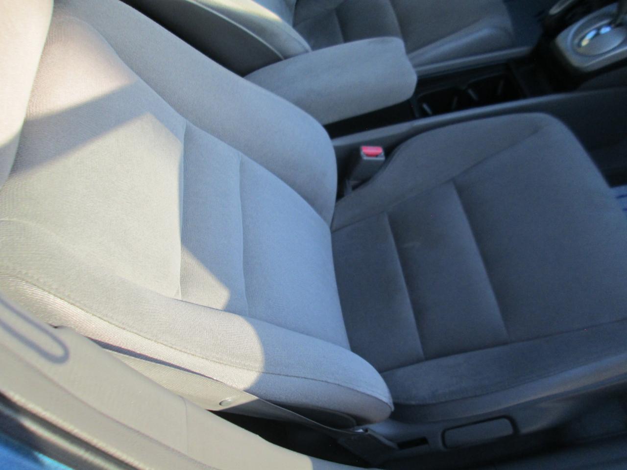 Honda Civic LX Sedan AT 2007