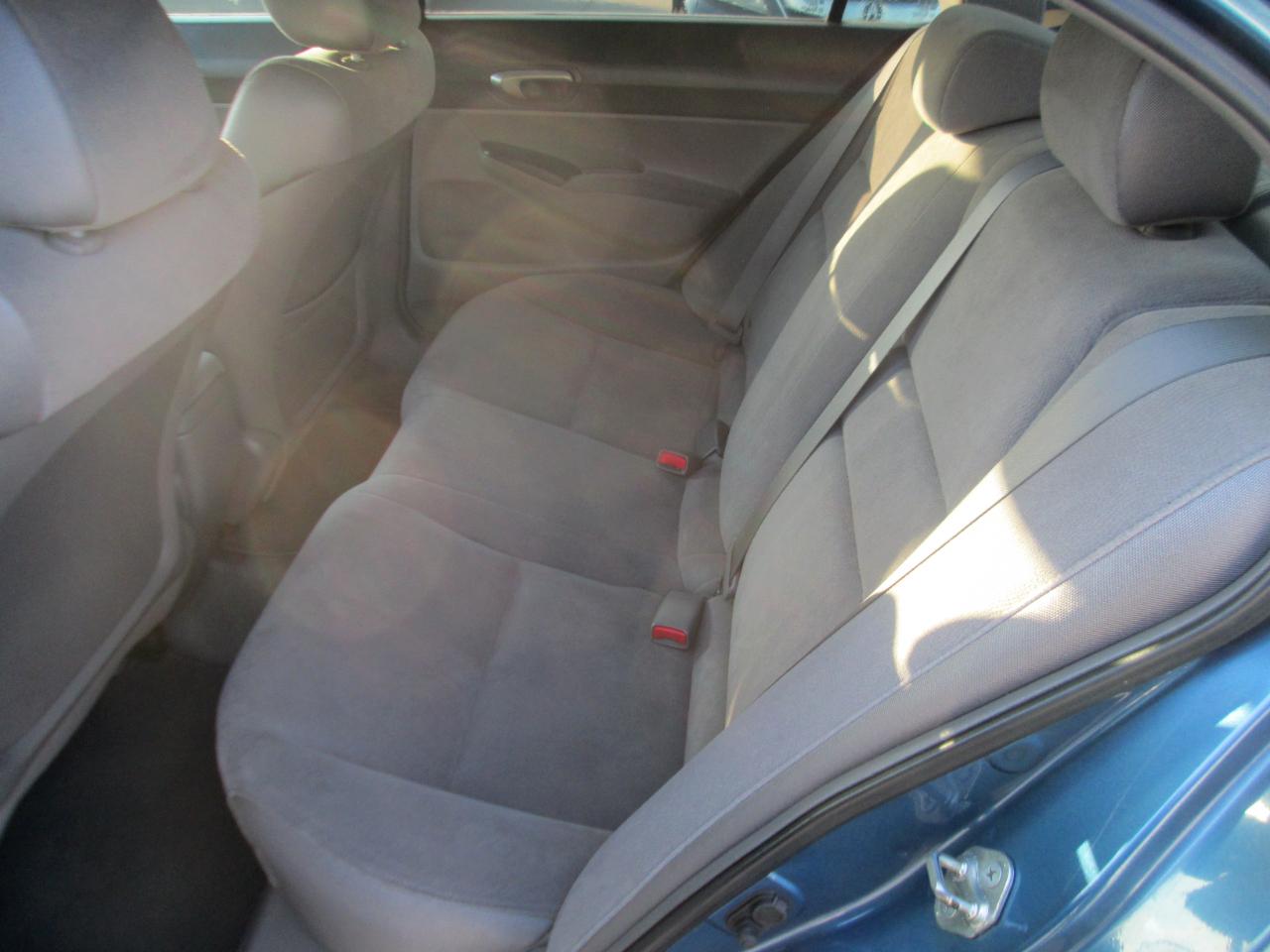 Honda Civic LX Sedan AT 2007