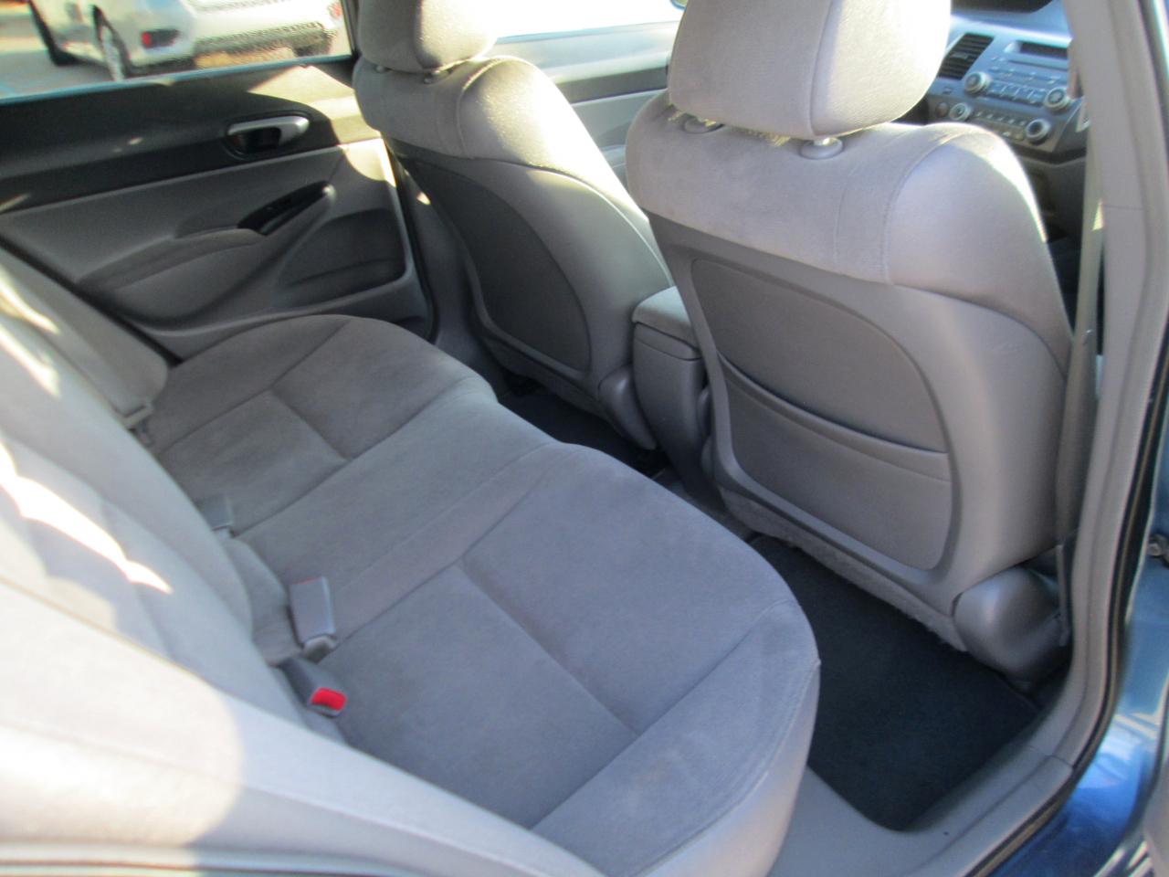 Honda Civic LX Sedan AT 2007