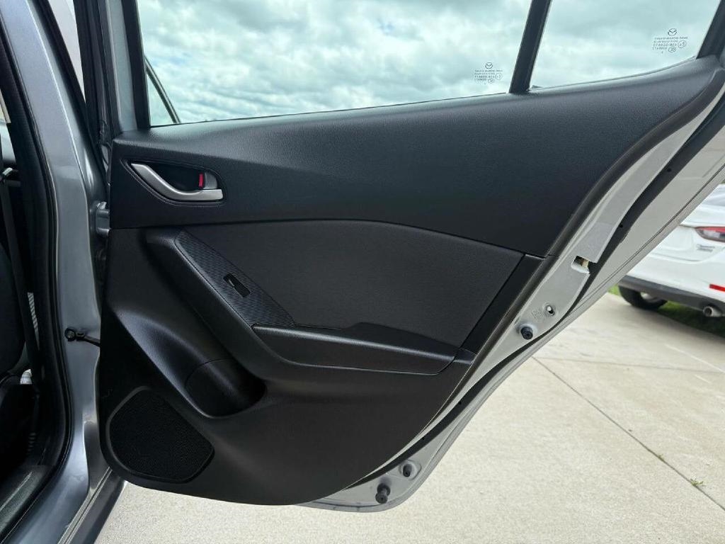 Mazda MAZDA3 i Touring AT 5-Door 2014