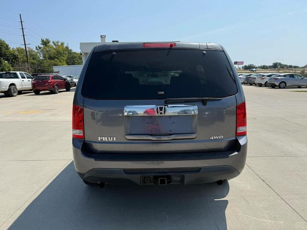 Honda Pilot LX 4WD 5-Spd AT 2015
