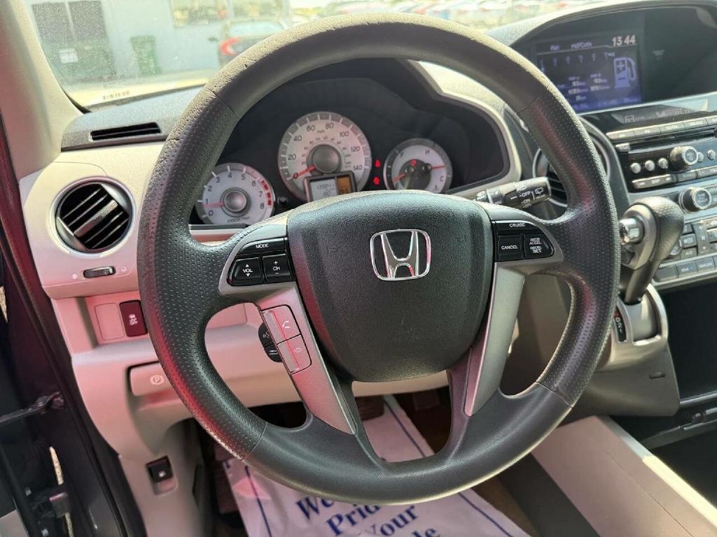 Honda Pilot LX 4WD 5-Spd AT 2015