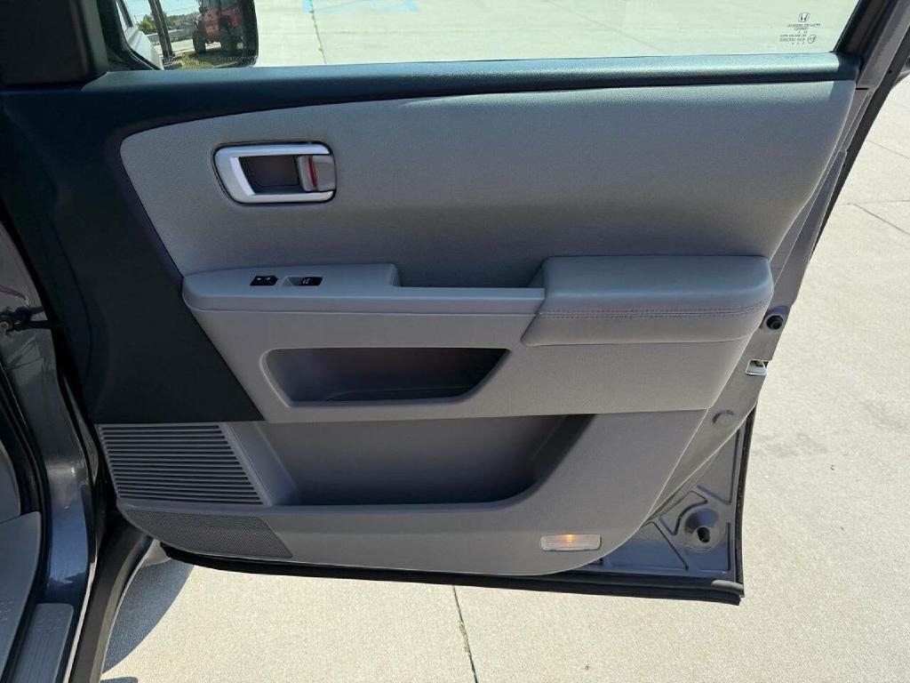 Honda Pilot LX 4WD 5-Spd AT 2015