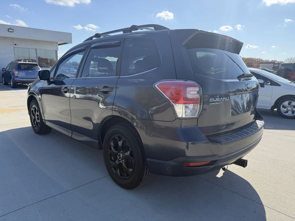 Subaru Forester 2.5i Limited 2017