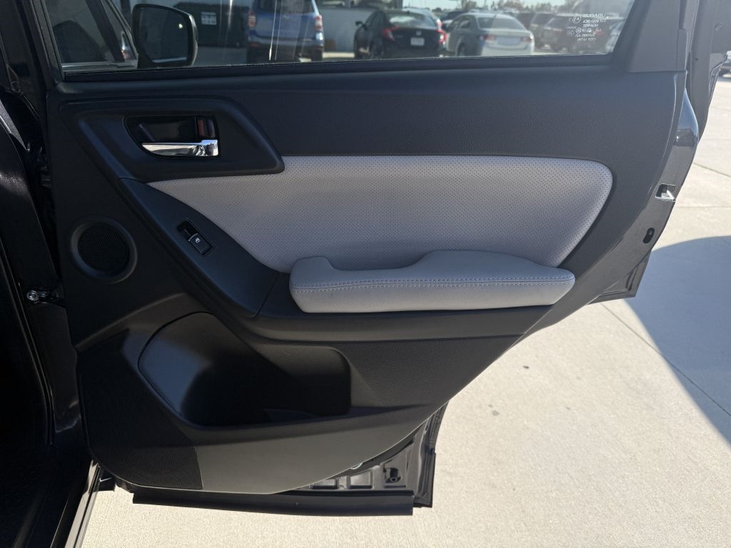 Subaru Forester 2.5i Limited 2017