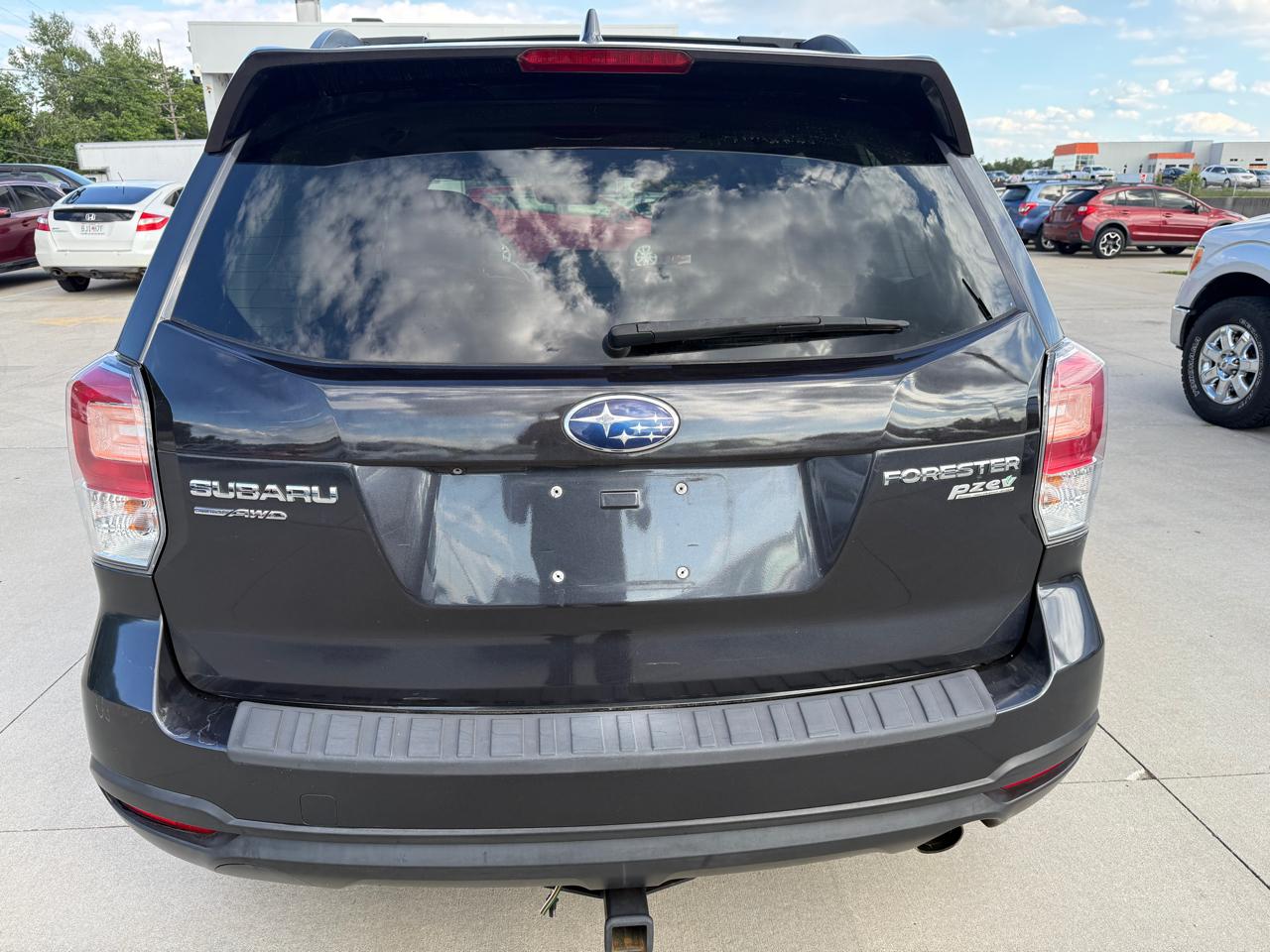 Subaru Forester 2.5i Limited 2017