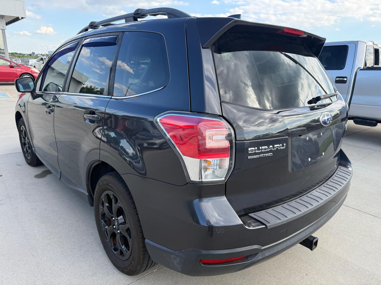 Subaru Forester 2.5i Limited 2017