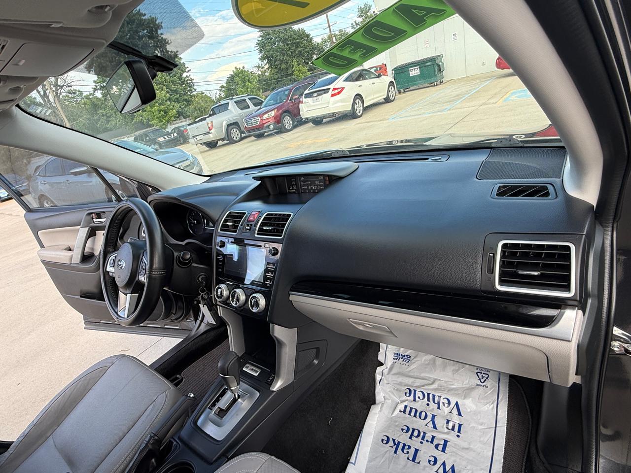 Subaru Forester 2.5i Limited 2017
