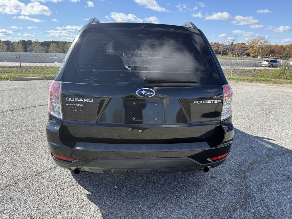 Subaru Forester 2.5X 2012