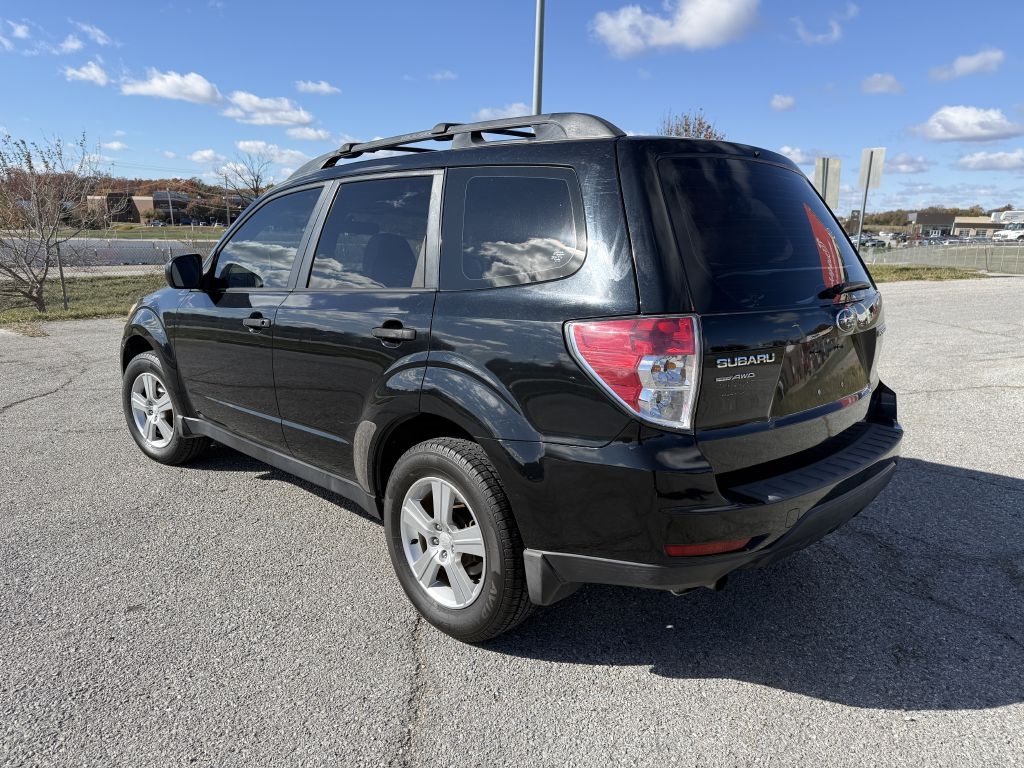 Subaru Forester 2.5X 2012