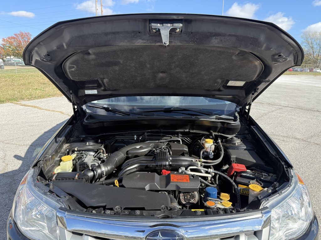 Subaru Forester 2.5X 2012