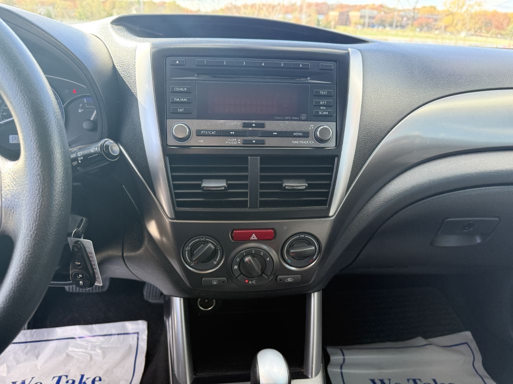 Subaru Forester 2.5X 2012