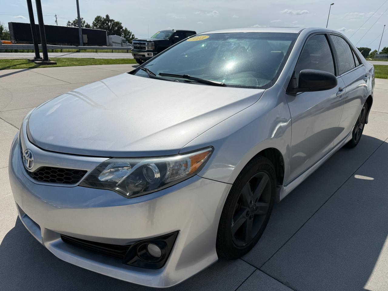 Toyota Camry SE (Natl) 2013