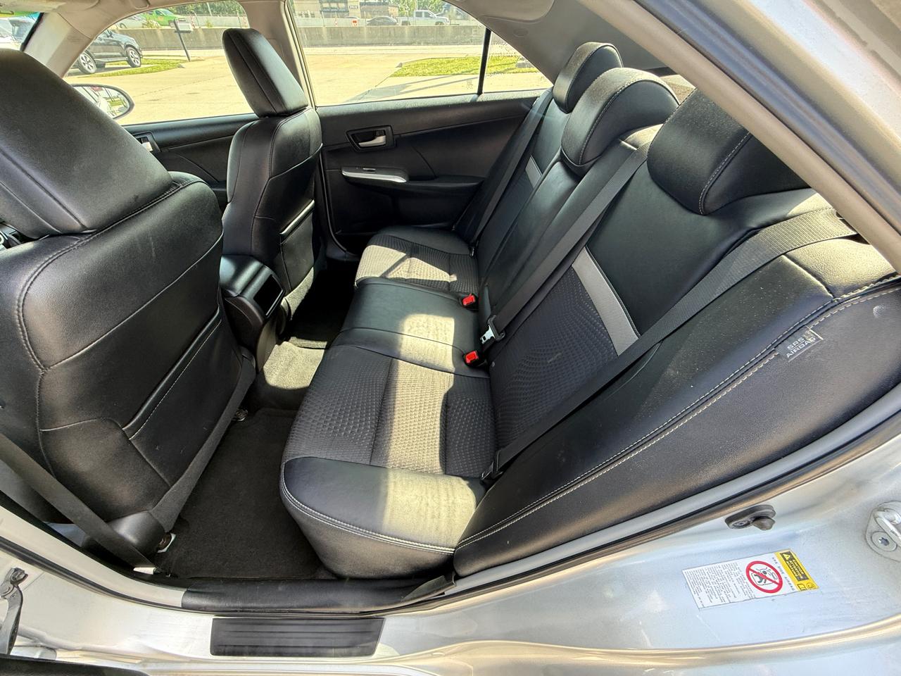 Toyota Camry SE (Natl) 2013