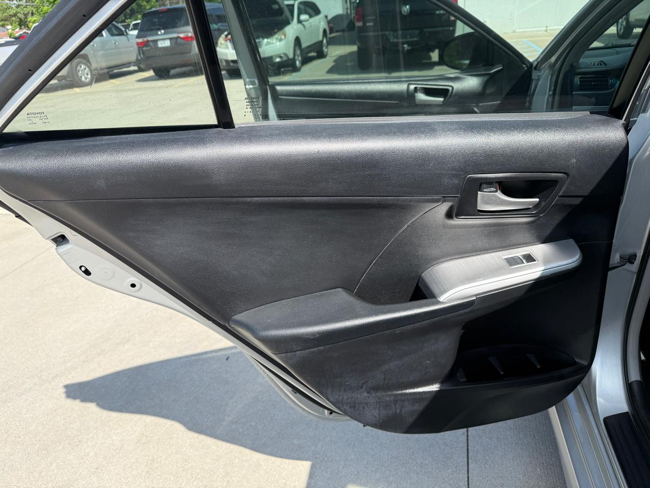 Toyota Camry SE (Natl) 2013