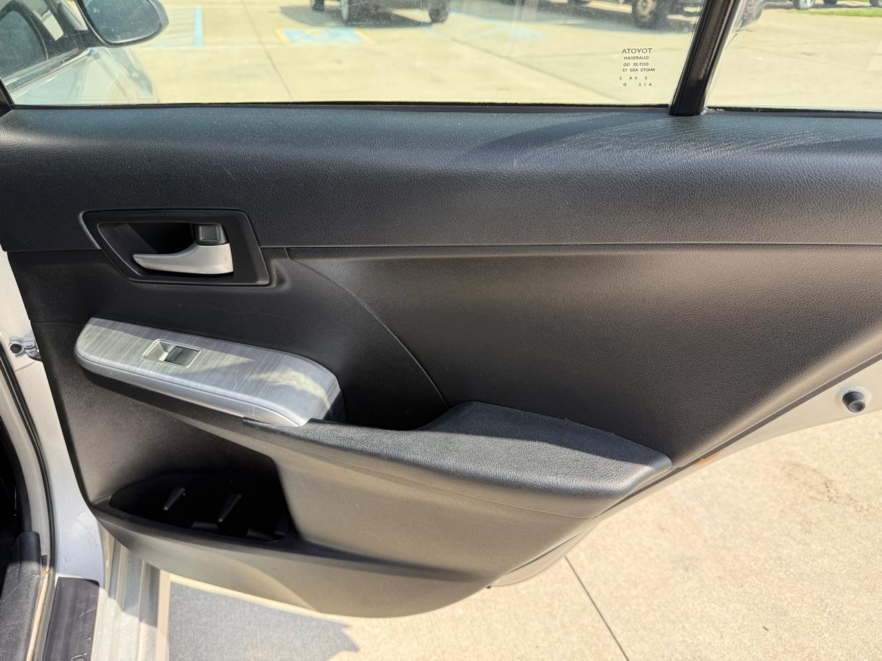 Toyota Camry SE (Natl) 2013