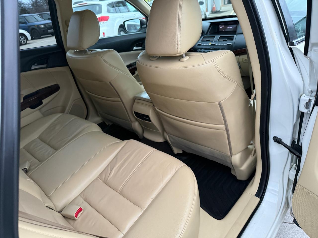 Honda Accord Crosstour EX-L 2WD 5-Spd AT 2010